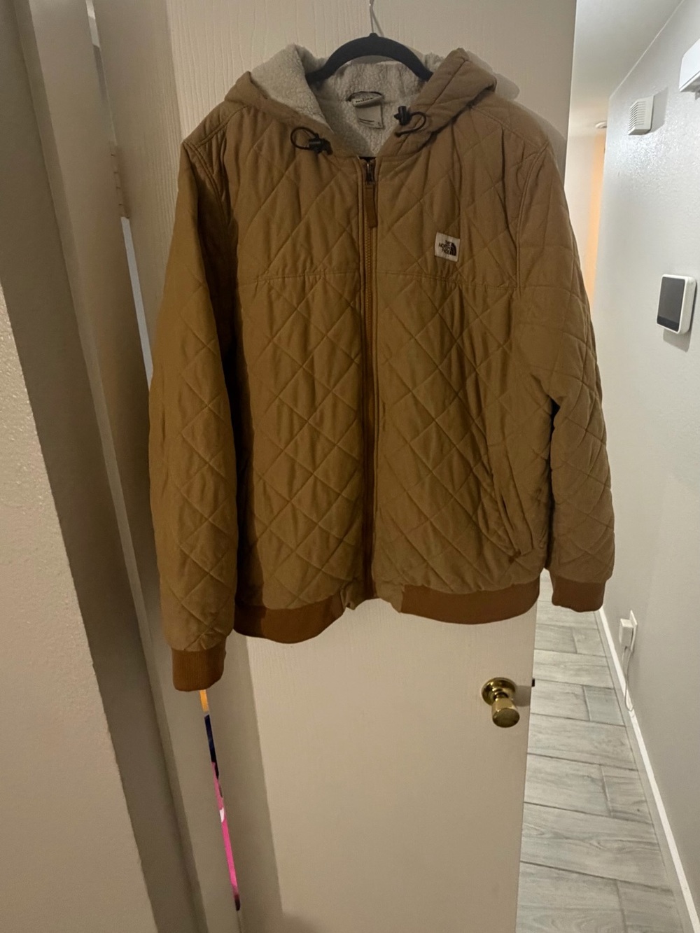 The North Face Kids Quilted Hooded Puffer Jacket in Brown